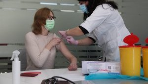 Ukraine intends to vaccinate at least 60% of adult population against COVID-19 by year-end