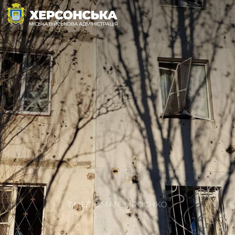Consequences of enemy shelling of Kherson 08
