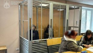 Двоє підлітків напали на військового у Дніпрі та завдали ножових поранень: він у важкому стані. ФОТО