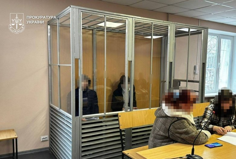 неповнолітні побили військового