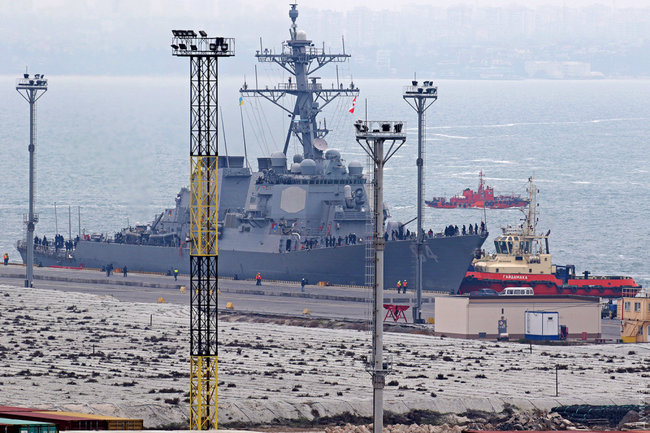 This years first US Navy destroyer Carney arrives in Ukraine 01