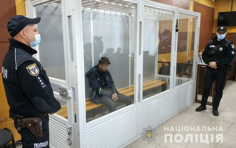 Убийство полицейского в Чернигове: всех подозреваемых отправили под стражу 04