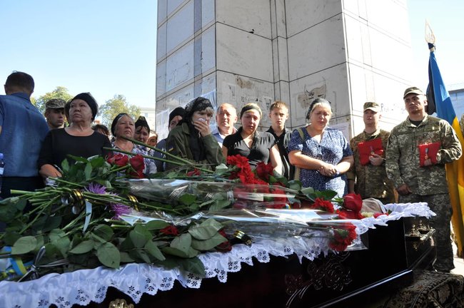 Київ попрощався з воїном 72-ї ОМБр Володимиром Матвієнком, загиблим на Донбасі 18 вересня 20