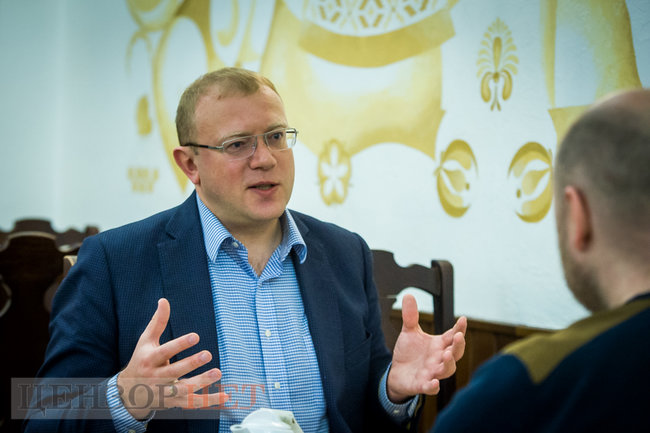 Посол України у Канаді Андрій Шевченко: Зараз в Україні понад 10 локацій, де працюють канадські військові. Це сигнал для росіян, що Україна тут не сама по собі 06