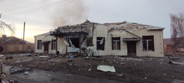 Ніч на Донеччині: рашисти стріляли по всьому фронту, ситуація в Соледарській громаді напружена 01