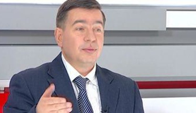 Стецькив главе КРУ: Вы необъективны. Иначе бы добивались ареста Януковича за незаконно приватизированное "Межигорье". ВИДЕО.