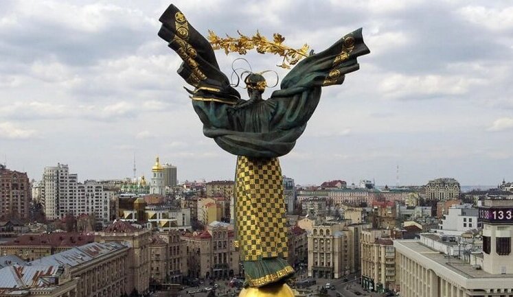 41% українців вважають, що країна рухається до авторитаризму, - опитування КМІС. ІНФОГРАФІКА