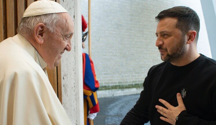 Зеленский поедет в Ватикан на церемонию прощания с Папой Франциском