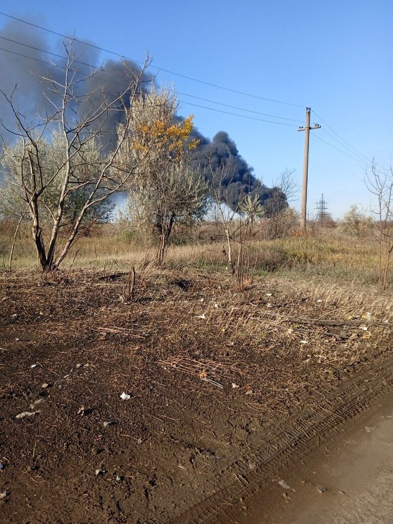 В оккупированной Ясиноватой в Донецкой области большой пожар 03