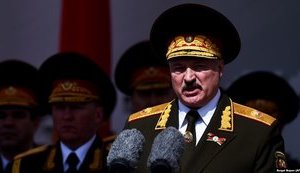 Лукашенко доручив розширити випуск білоруської зброї