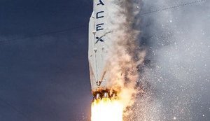 SpaceX довела количество спутников для системы глобального интернета до 1560 штук