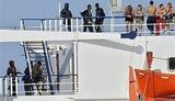 Экипаж &amp;quot;Фаины&amp;quot; остался без воды, еды и топлива