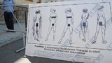 Януковичу принесли порнографию. ФОТОрепортаж