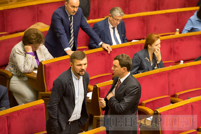 Ще один чорний четвер – монобільшість знову без більшості 05