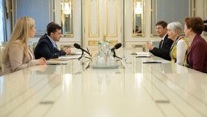 Зеленский обсудил с президентом Парламентской ассамблеи НАТО Мун ситуацию на Донбассе и возвращение России в ПАСЕ