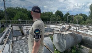 БЕБ знайшло нелегальну нафтобазу на Київщині: вилучили 18 мільйонів готівкою і 150 тонн пального. ФОТОрепортаж