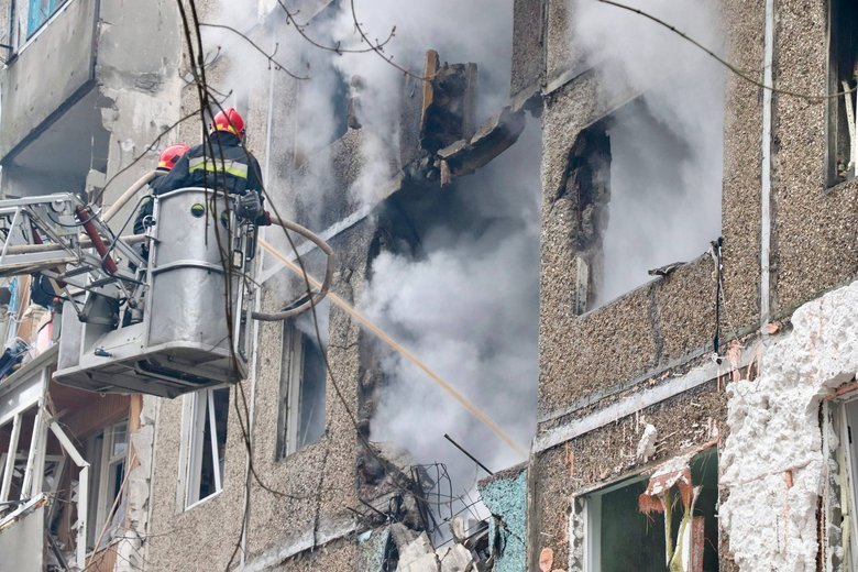 РФ вдарила по будинку в Чернігові 25 грудня: що відомо?