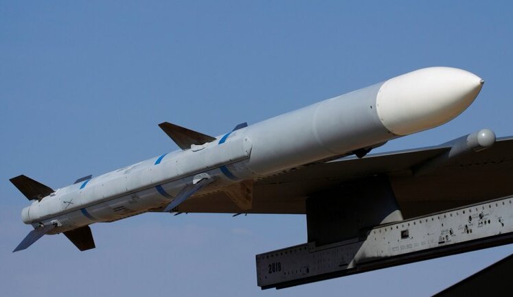 Pentagon is preparing contract worth more than $20 billion for production of AMRAAM missiles, - Reuters