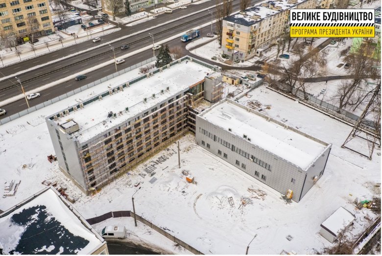 В Дніпрі зводять перший в місті Центр надання адмінпослуг, - ОДА 04