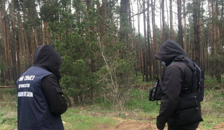 Another victim of Russian military was exhumed in Kharkiv region. PHOTOS