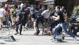 Российских фанатов приговорили к 3 и 10 годам тюрьмы во Франции за искалеченного британца на Евро-2016. ВИДЕО