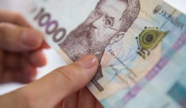 Заявки на отримання "зимової тисячі" прийматимуть із 15 листопада, - у Кабміні пояснили, на що можна витратити кошти