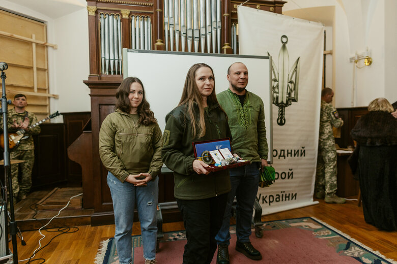 The National Hero of Ukraine award became the first after a two-year break 22