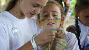 Пришкольные языковые лагеря с иностранными преподавателями организуют летом в Украине