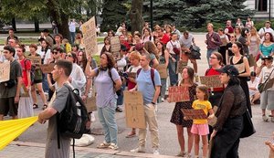 У Києві та інших містах п’ятий день тривають акції за повернення Федорова і відставку Сирського. ВІДЕО+ФОТОрепортаж