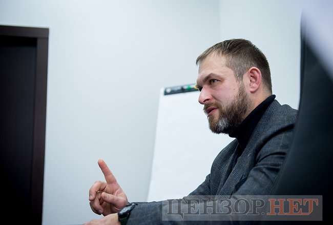 Адвокат Ілля Костін: В адвокатурі ієрархічні структури повсюди. Система потребує перезавантаження 03