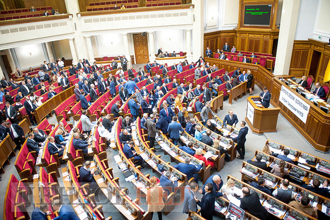 Сироїд з листівками, уклін Добкіна Льовочкіній і замислений Фельдман, - робочий день Ради 4 жовтня 03