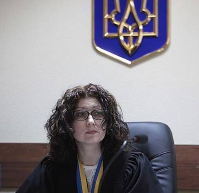 ВСП отказался уволить судью Малиновскую, арестовавшую избитого беркутовцами во время Евромайдана фотографа Нужненко, - адвокат Маселко 01
