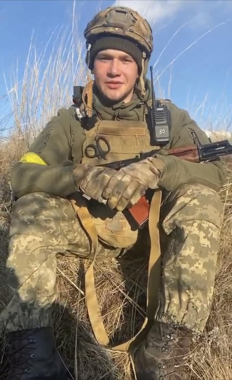 Создана петиция о присвоении звания Героя Украины (посмертно) 21-летнему защитнику Савелию Федану, погибшему в бою против рашистов вблизи Работино 02