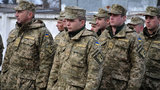 военнослужащие