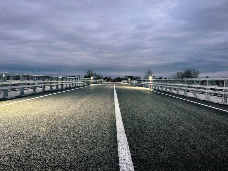 У Вишгороді відкрили міст біля Київської ГЕС, пошкоджений Росією в 2022 році