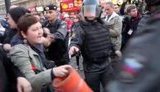 Милиция зачищает улицы Москвы от оппозиции: Бля#ь, куда вы меня забираете!? + ВИДЕО.