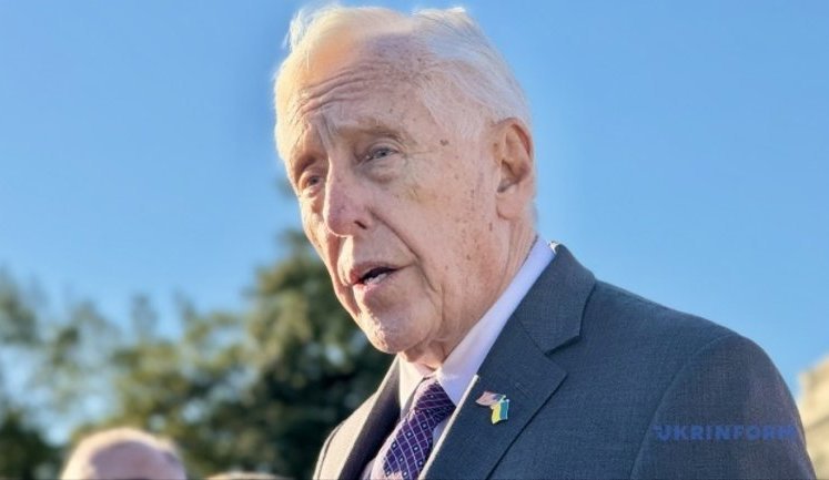 "Украинцы проявили мужество, теперь его должен проявить Белый дом", - конгрессмен США