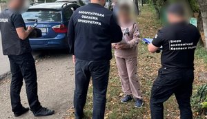 Махінації із зерном на 1,9 млн грн: на Закарпатті викрито посадовців НААН, - Нацполіція. ФОТОрепортаж