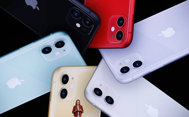 Apple представила новые Phone 11 01