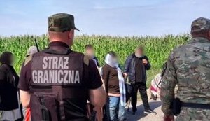 Украинец пытался забрать на польско-белорусской границе нескольких нелегалов, его задержали