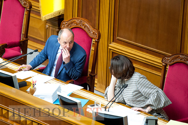 Кужель і книга Онищенка про Порошенка, Шипко репетирує промову і жестикуляція Князевича, - день роботи ВР 24 травня 13