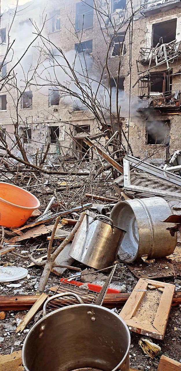 Росіяни щоночі безрезультатно штурмують Попасну і Рубіжне та зазнають втрат, - Гайдай 01 Росіяни щоночі безрезультатно штурмують Попасну і Рубіжне та зазнають втрат, - Гайдай 01