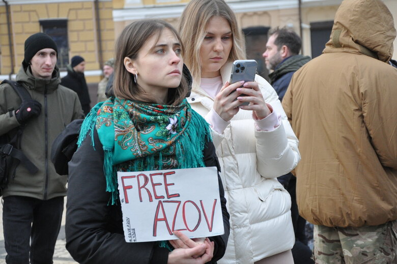 Action AZOV Regiment: Christmas in captivity took place in center of Kyiv 43