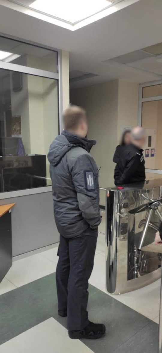 Правоохранители арестовали имущество концерна, поставлявшего запчасти для военно-промышленного комплекса России и Беларуси 05
