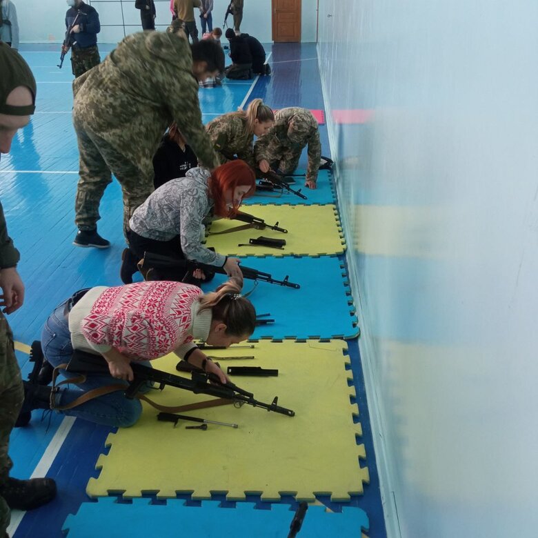Михайло Трач: Я нікому не бажаю пережити те, що в Бахмуті бачать наші воїни та місцеві мешканці. Тому ми тут стоятимемо до кінця 04