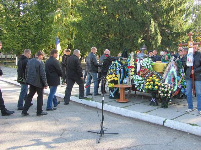 Rescuer Volodymyr Sytnyk, who was kidnapped and killed by Donbas occupants in 2014, buried in Cherkasy region, - State Emergency Service 01 Rescuer Volodymyr Sytnyk, who was kidnapped and killed by Donbas occupants in 2014, buried in Cherkasy region, - State Emergency Service 01