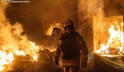 Пожежа на ринку Хмельницького через падіння російського безпілотника