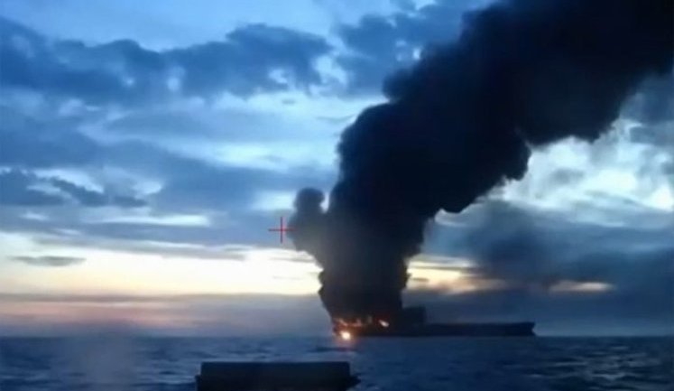 Страхування суден у Чорному морі подорожчало втричі після ударів України по "тіньовому флоту" Росії