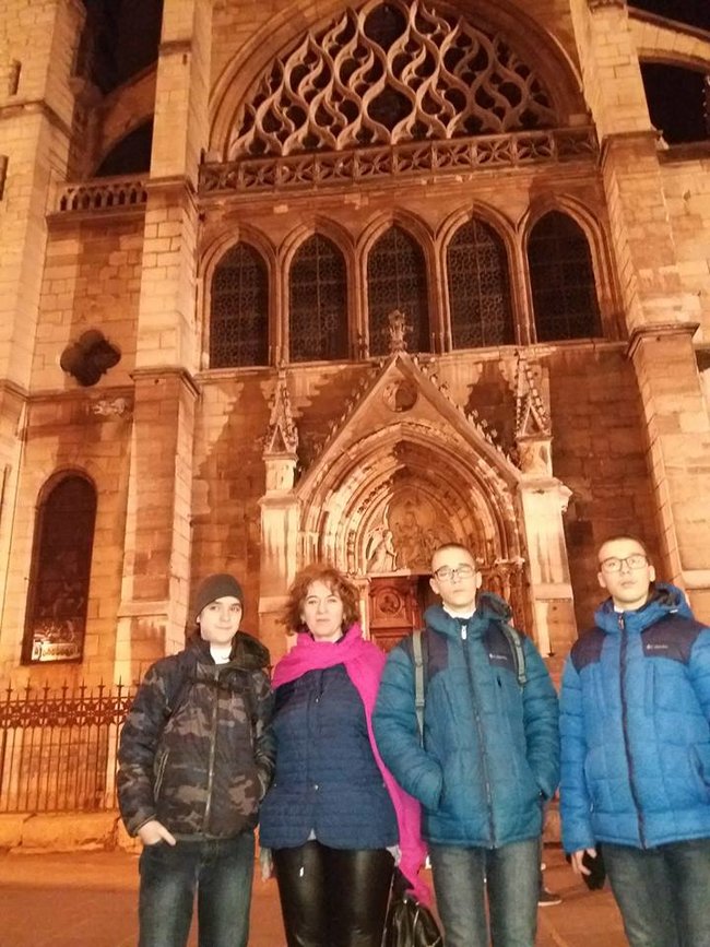 Це тепер наші діти. Як українська діаспора та іноземці допомагають родинам загиблих бійців 03 Це тепер наші діти. Як українська діаспора та іноземці допомагають родинам загиблих бійців 03
