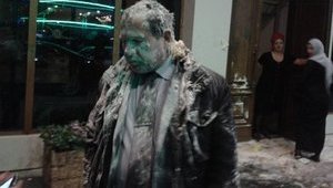 Human rights activist attacked in Grozny while waiting for Ukrainians who came to attend mock trial of political prisoners Karpiuk and Klykh. PHOTOS